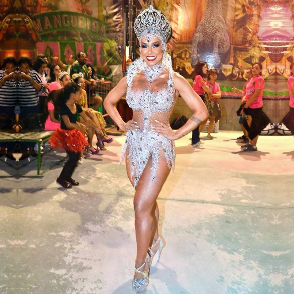 Renata Spallicci é musa fitness Renata Spallicci é musa fitness
