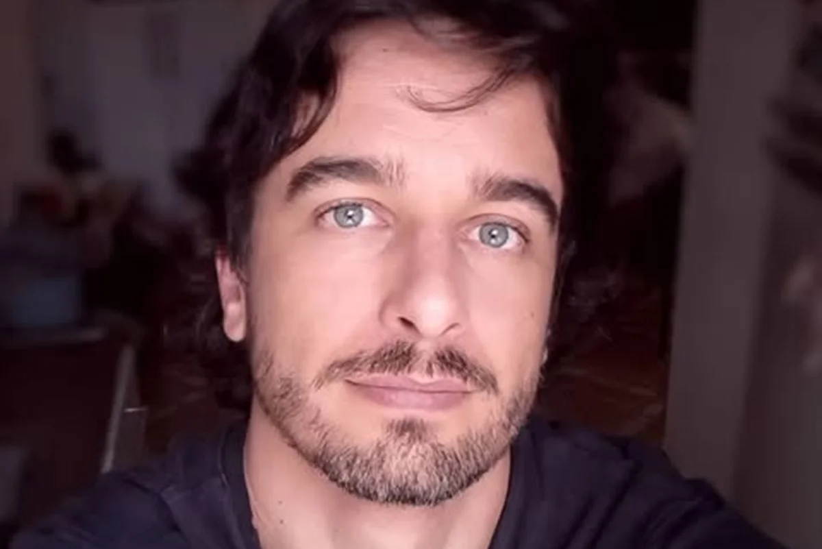 Marco Fulan tem 48 anos Marco Fulan tem 48 anos