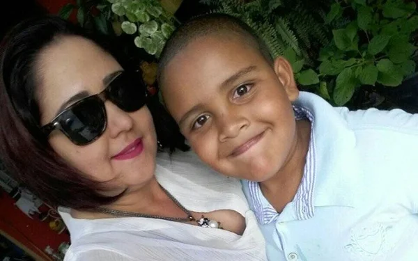 “Até mais, meu menino…”, diz professora de criança morta pelo pai