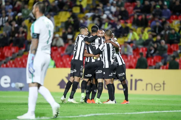 Atlético-MG vence La Equidad e pega o Colón na semi da Sul-Americana