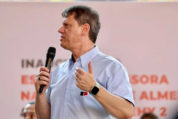O governador Tarcísio de Freitas - Metrópoles