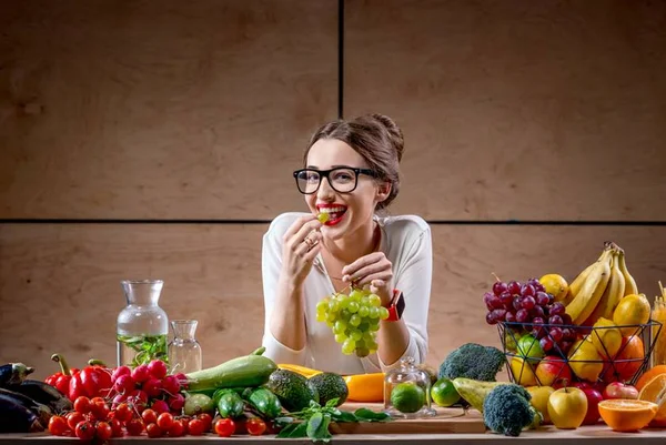 Nutróloga cria método que torna vida mais produtiva através da comida