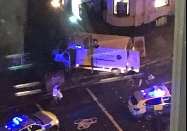 Terror em Londres. Múltiplos ataques deixam mortos e feridos
