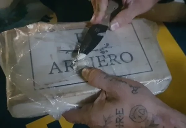PRF apreende 24kg de cocaína avaliados em R$ 3,4 milhões