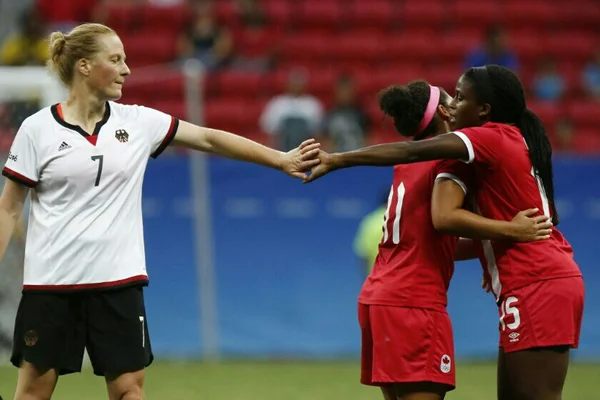 Seleção feminina de futebol do Canadá faz 2 a 1 na Alemanha