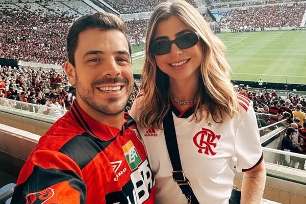 Renata Heilborn e o médico Ricardo de Azevedo ficaram noivos - Metrópoles