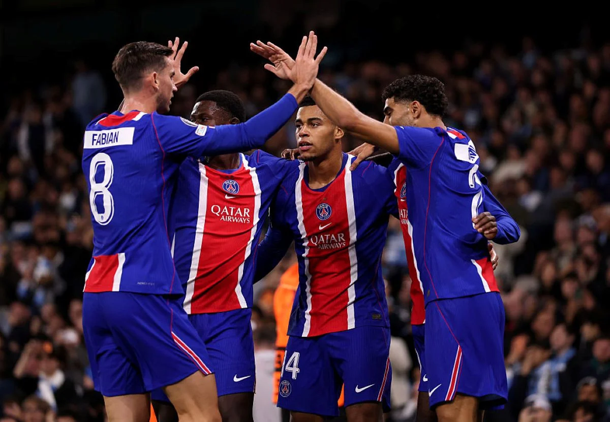 O PSG venceu o Manchester City na Inglaterra O PSG venceu o Manchester City na Inglaterra