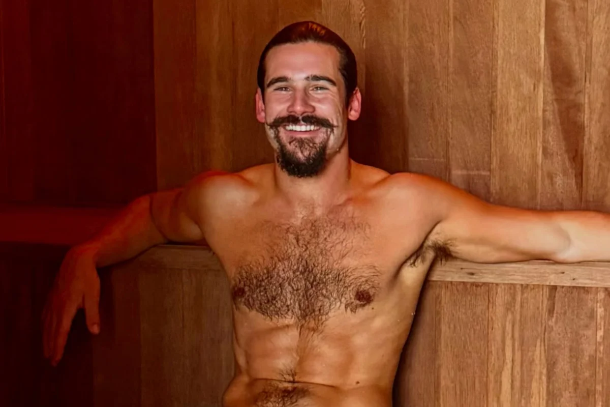 Nicolas Prattes esbanja saúde e arranca suspiros em foto ousada - imagem 2 Nicolas Prattes esbanja saúde e arranca suspiros em foto ousada - imagem 2