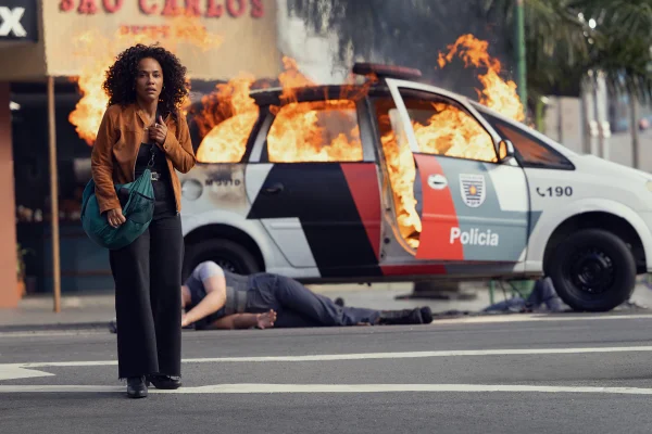O Peso da Lei: série sul-africana da Netflix é adaptação de Irmandade - destaque galeria O Peso da Lei: série sul-africana da Netflix é adaptação de Irmandade - destaque galeria