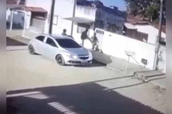 policial preso matar jovem