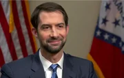 Senador Tom Cotton Senador Tom Cotton