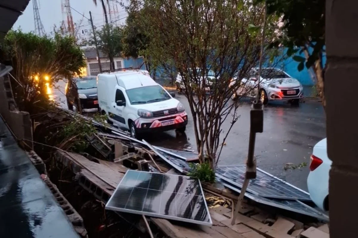 Temporal causa estragos e morte em Ribeirão Preto Temporal causa estragos e morte em Ribeirão Preto