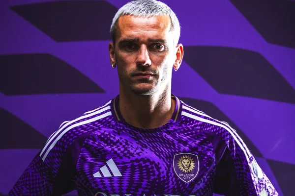 Foto colorida de Antoine Griezmann - Metrópoles