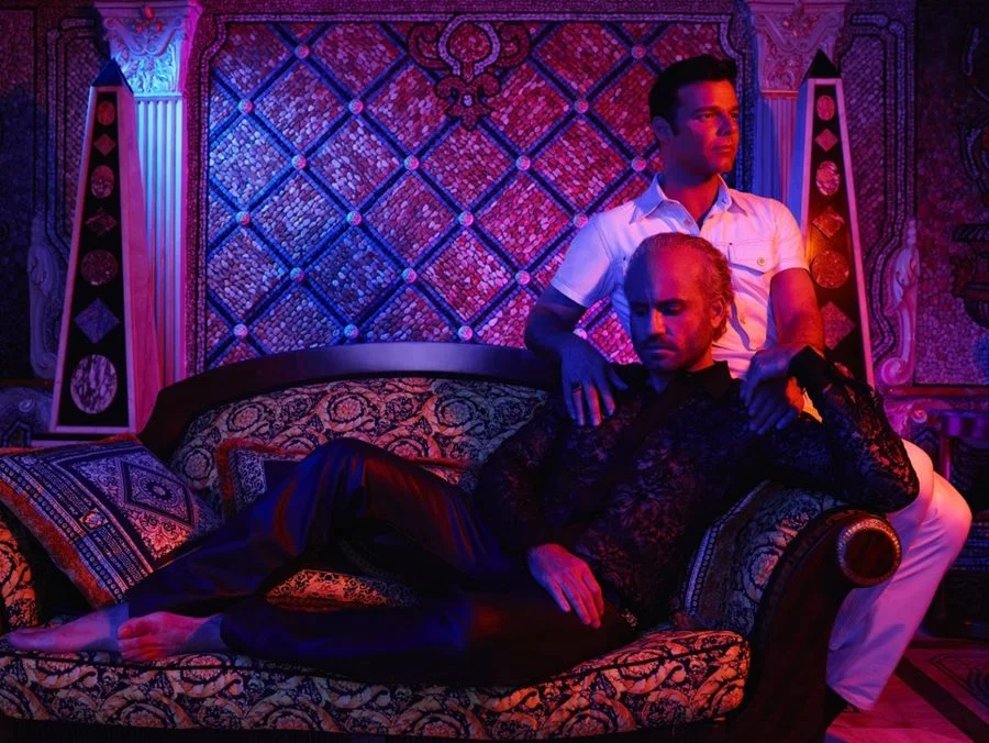 A segunda temporada de <b>American Crime Story</b> fala sobre o assassinato de Gianni Versace. Donatella Versace é vivida por ninguém menos que Penélope Cruz A segunda temporada de <b>American Crime Story</b> fala sobre o assassinato de Gianni Versace. Donatella Versace é vivida por ninguém menos que Penélope Cruz