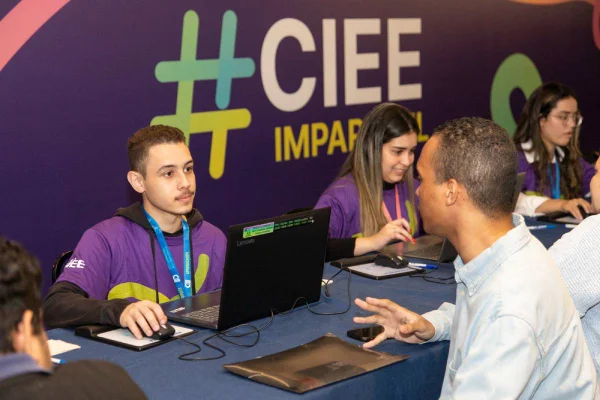 CIEE oferece mais de 600 vagas para jovens no Distrito Federal