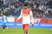Zagueiro Alexis Duarte com a camisa do Spartak de Moscou