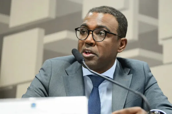 Diretor de Fiscalização do Banco Central, Ailton de Aquino
