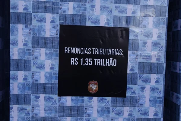 Festival de Brasília: 8ª noite exibe filmes de protagonismo negro