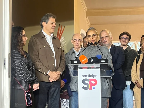 Haddad justifica homem como seu vice: “Chapa tem duas mulheres” - destaque galeria