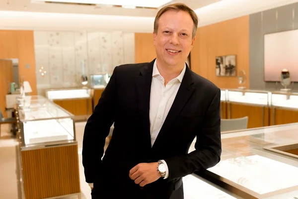 Exclusivo: diretor da Tiffany & Co. comenta mudanças no mercado