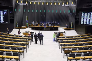 O plenário da Câmara contou com poucos deputados no dia 2/6 de 2025.