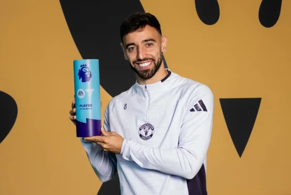 Foto colorida de Bruno Fernandes, do Manchester United - Metrópoles