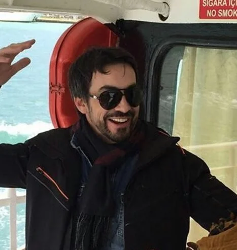 Padre Fábio de Melo vai à academia no Lago Sul