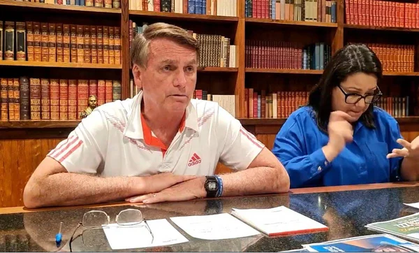 O presidente da República, Jair Bolsonaro, candidato à reeleição, durante uma live realizada em 21 de setembro de 2022