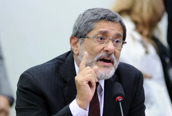 CVM vai julgar ex-presidentes da Petrobras por falhas na capitalização