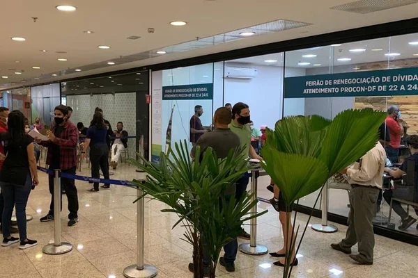 Feirão para negociação de dívidas do Procon - Metrópoles
