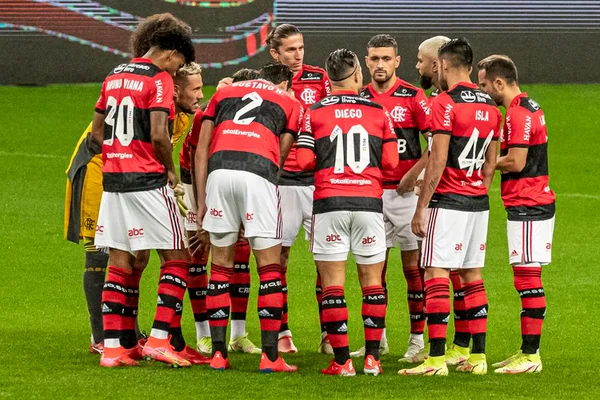 Em lei do ex de Renato Gaúcho, Flamengo goleia o Grêmio fora de casa