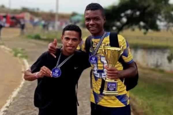 Imagem colorida do jogador Wanderson Brandão