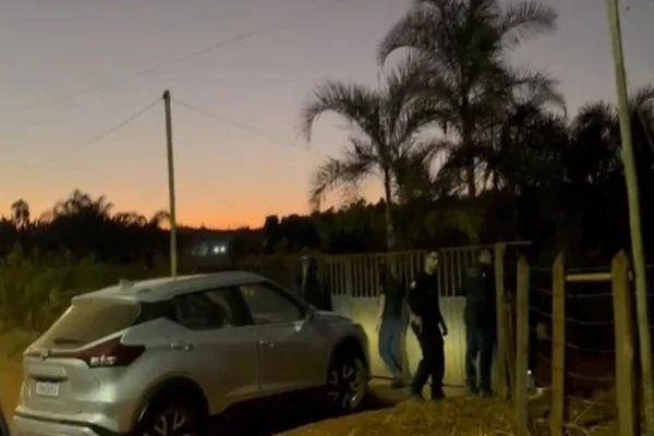 Jogo do Tigrinho: PCDF faz buscas na casa de influencer de 22 anos