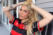 A influencer Karolina Lima A influencer Karolina Lima
