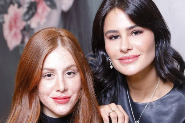 Mari Maria e Natalia Martins