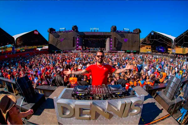 Foto de show de Dennis em Jaguariúna