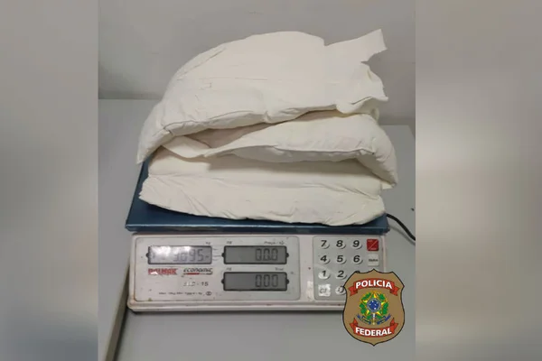 PF prende mulher com 3 kg de cocaína no Aeroporto de Brasília