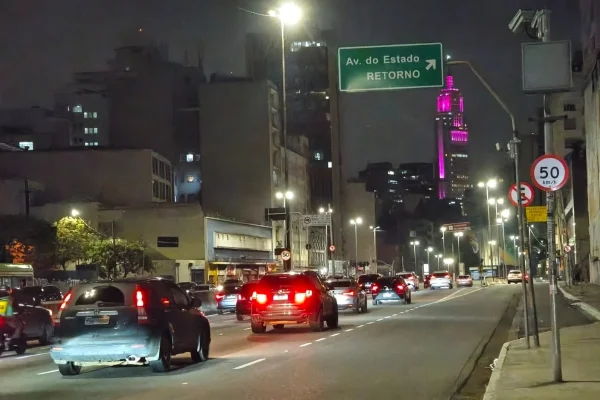 Velozes e Furiosos: 1 motorista é flagrado a cada 15 min por “voar” em SP - destaque galeria