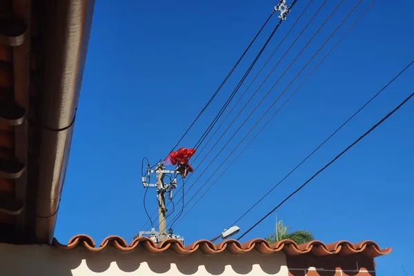 Amor eletrizante deixou Lago Sul sem luz por duas horas
