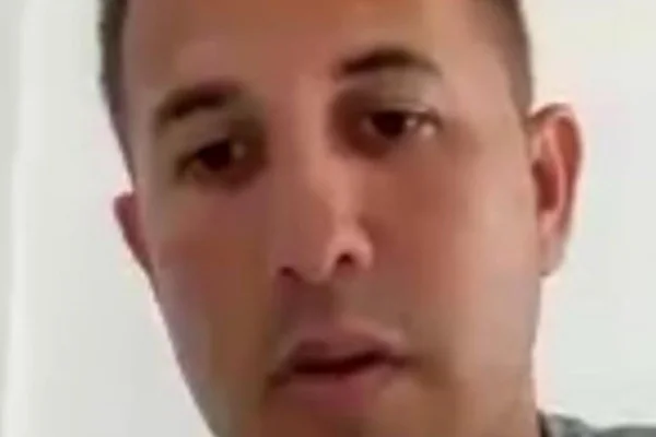 Foto colorida de fuzileiro naval acusado de ameaçar Alexandre de Moraes - Metrópoles