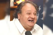 Jacquin: saiba os perigos de ficar sem escovar os dentes nunca Jacquin: saiba os perigos de ficar sem escovar os dentes nunca