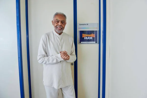 Gilberto Gil celebra 80 anos ao lado de filhos e netos no Domingão