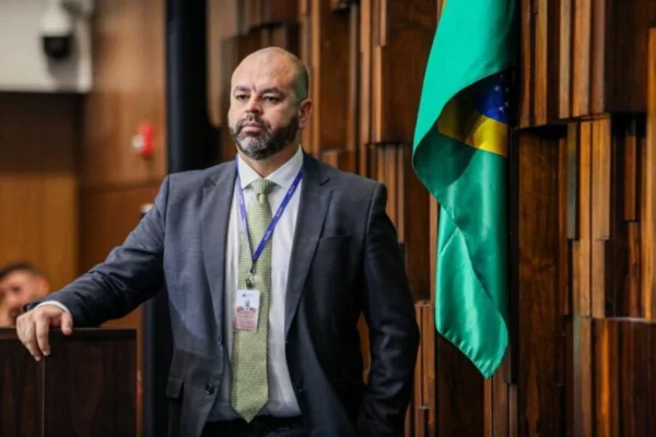 Rui Bulhões, exonerado do cargo de chefe de gabinete de Rodrigo Bacellar na Alerj