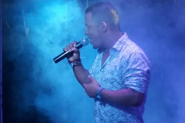 Cantor sertanejo morre após grave acidente em Mato Grosso do Sul