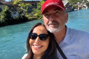 Sabrina Sato e seu pai Omar Rahal