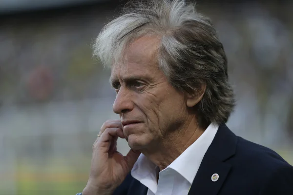 Com falha de Arão: Jorge Jesus é eliminado novamente na pré-Champions