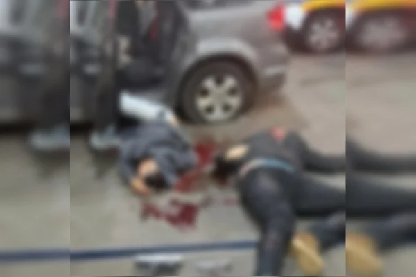 Após perseguição, cinco morrem em tiroteio com PMs em posto. Vídeo