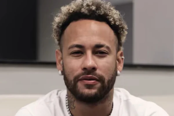 Apenas jogo ou vício? Caso Neymar reacende alerta sobre pôquer online