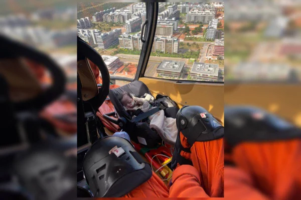 Bebê de 2 meses é levado do DF até SP para transplante