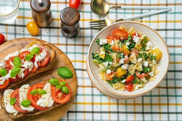 recipientes com alimentos